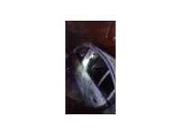 Tarsus’ta park halindeki otomobil yandı