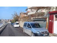 "Kafama silah dayayıp altınlarımı çaldılar" diyen kadının bilezikleri kumar oynayan oğluna verdiği ortaya çıktı