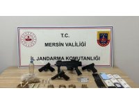 Mersin’de uyuşturucu ve silah ticareti yapan 3 şüpheli tutuklandı