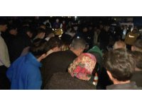 Motosikletli gencin feci ölümü: Herkes cenazenin kaldırılmasını izledi