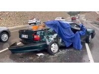 Manavgat’ta 150 metre arayla art arda 2 farklı kazada 5 yaralı