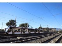 Tramvaylar sefer bitiminde temizlik ve hijyen çalışmalarına sokuluyor