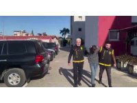 33 yıl hapis cezasıyla aranıyordu, son yaptığı hırsızlıktan sonra yakalandı