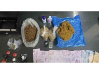 Takibe alınan araçtan 4 binden fazla uyuşturucu hap çıktı