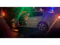 Mersin’de karşı şeride geçen tır iki araca çarptı: 1 ölü, 4 yaralı