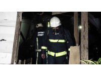 Antalya’da gecekonduda çıkan yangın korkuttu