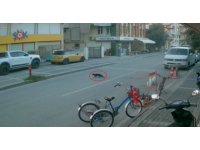 Kaybolan cins kediyi polisler bulup sahibine teslim etti
