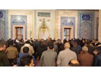 Adana’da ilk teravih namazı kılındı