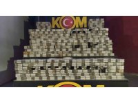 Adana’da kaçak bir ton tütün ve 3 milyon makaron ele geçirildi