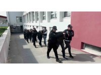 Adana’da torbacı operasyonu: 6 tutuklama