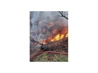 Sütçüler’de çıkan ev yangını itfaiye ekiplerince söndürüldü