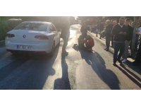 Yola fırlayan genç kız otomobilden kaçamadı