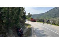 Kamyonla çarpışan motosikletin sürücüsü yaralandı
