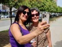 Açan portakal çiçeklerinin mis kokusu Adana’yı sardı