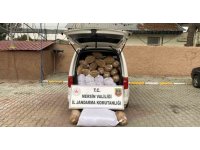 Mersin’de 815 kilo tütün ile 13 bin adet makaron ele geçirildi