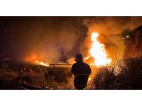 Osmaniye’de devrilen akaryakıt yüklü tanker alev alev yandı