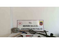 Mersin’de kaçak kazı yapan şüpheli suçüstü yakalandı