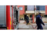 Muratpaşa’da dairede çıkan yangın büyümeden söndürüldü