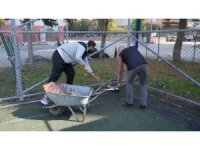 Seyhan’da spor tesisleri yenileniyor