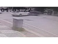 Manavgat’ta kontrolsüz kavşakta kaza: 1 yaralı