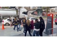 Antalya’daki fuhuş operasyonunda 3 tutuklama: 9 kadın kurtarıldı