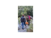 Görevi sırasında sakatlanan Milli Parklar görevlisini JAK ekipleri kurtardı