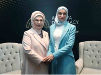 Emine Erdoğan, Suriye Cumhurbaşkanının eşi Latife El Durubi ile görüştü