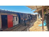 İşçilerinin kaldığı konteynerde yangın çıktı, korku dolu anlar yaşandı