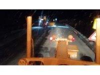 Antalya’da nisan ortasında kar yağışları devam ediyor