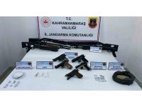 Jandarma ekipleri son bir ayda 101 şüphelinin tutuklanmasını sağladı