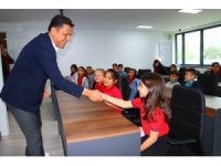 Öğrenciler meclis üyesi oldu, yüzme kursu ücretsiz oldu