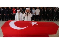 Şehit polis Esat Koyuncu’nun naaşı Adana’da toprağa verildi