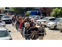 Birçok suçtan adliyeye sevk edilen şüpheliler: "Düğün alayı mı var?"