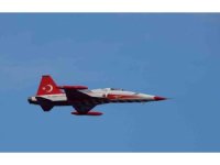 Antalya semalarında nefes kesen prova: Türk Yıldızları 23 Nisan’a hazırlanıyor