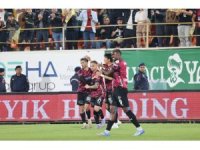 Trendyol Süper Lig: Alanyaspor: 1 - Samsunspor: 0 (İlk yarı)