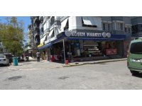 Alkol şişelerini poşete atıp sırra kadem bastı