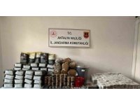 Antalya’da kaçak çay ve tütün operasyonu