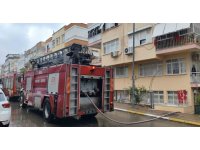 Antalya’da apartmanın kömürlüğündeki yangın korkuttu