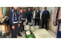 Hatay’da sağlıksız şartlarda üretilen 220 kilo süt ve süt ürünleri imha edildi