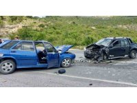 Antalya’da iki araç çarpıştı: 1 ölü, 2 yaralı