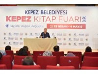 Kepez Kitap Fuarı’nda usta şair Erbaş: "Ben annemin hecesiyim"