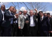 TZOB Başkanı Bayraktar, Kahramanmaraş’ta zirai dondan etkilenen bahçeleri inceledi