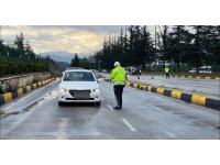 Isparta’da son 1 haftada 37 bin şahıs sorgulandı, 44 aranan şahıs yakalandı