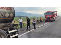Osmaniye’de seyir halindeki tanker yandı