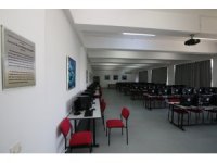 Akdeniz Üniversitesi’nde nesilden nesile eğitim desteği