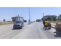 Motosikletiyle hafif ticari araca çarptı: 1 yaralı