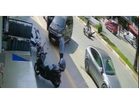 Huzurevi sakinine motosiklet çarptı