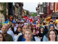 Manavgat’ta dans ve müzik festivaline görkemli açılış