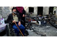 Evleri yangında küle dönen çift zor durumda kaldı