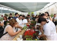 Özel eğitim öğrencileri çiçek dikti